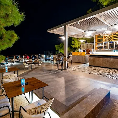 A Good Life Utopia Family Hotel