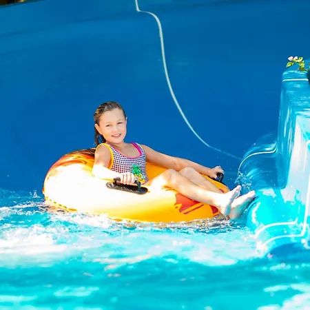 Hotel A Good Life Utopia Family