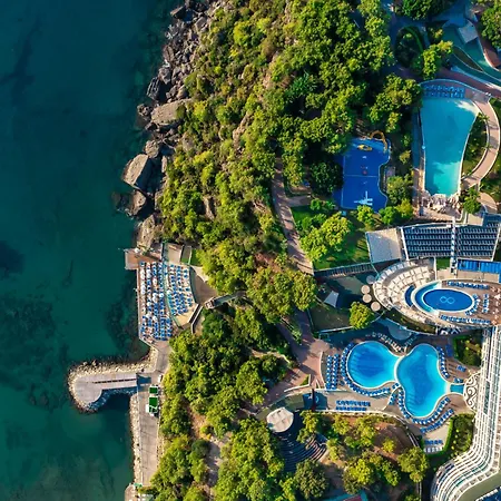 Hotel A Good Life Utopia Family