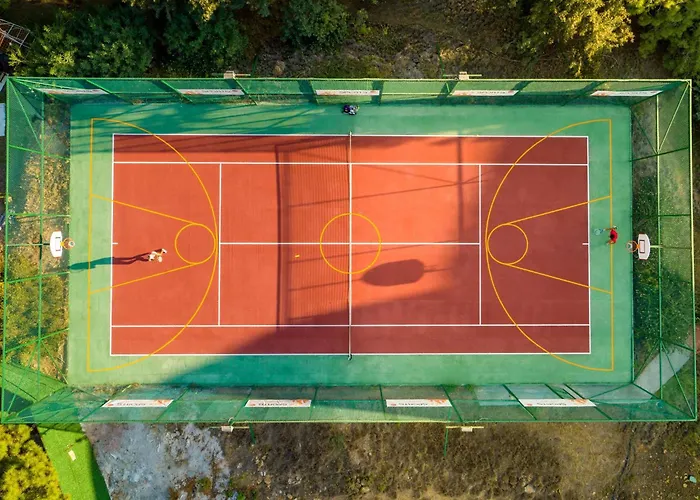 A Good Life Utopia Family